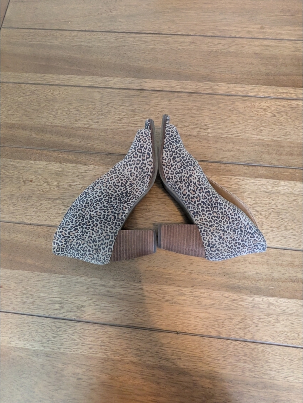 Lucky Brand Joal Leopard Print Peep-Toe Block Heel Booties 8M Chunky Block Heel - Picture 3 of 8